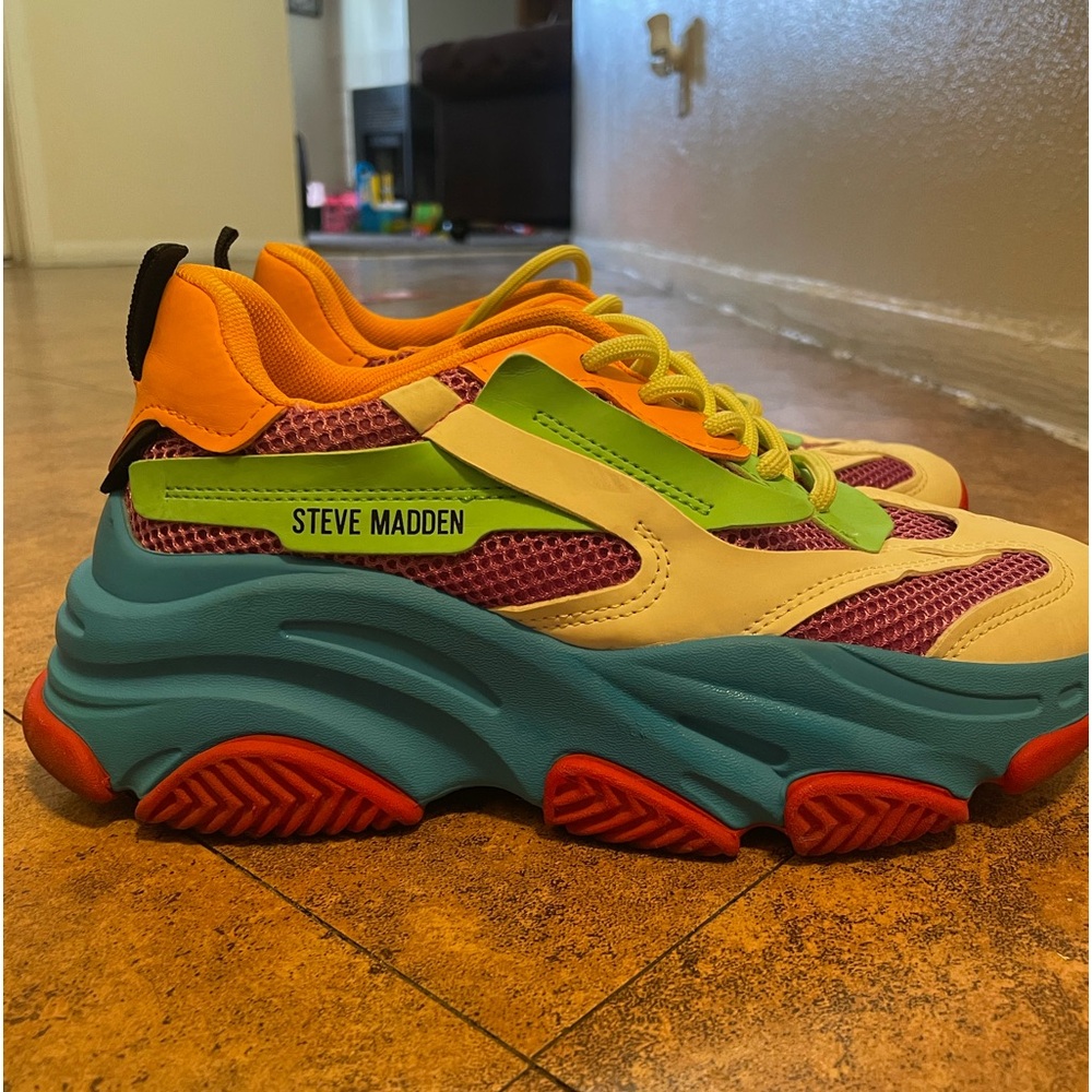 Steven madden sneakers